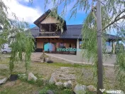 Casa cu teren si doua pastravarii in Fantana Mare