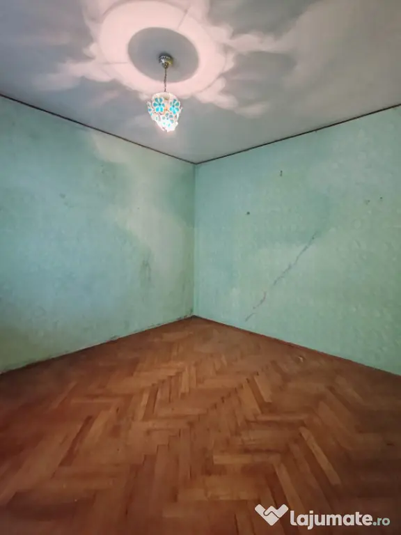 Apartament 2 camere Semiluna – instalații noi, finisaje l