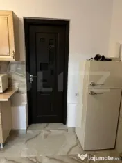 De vanzare apartament 3 camere 
