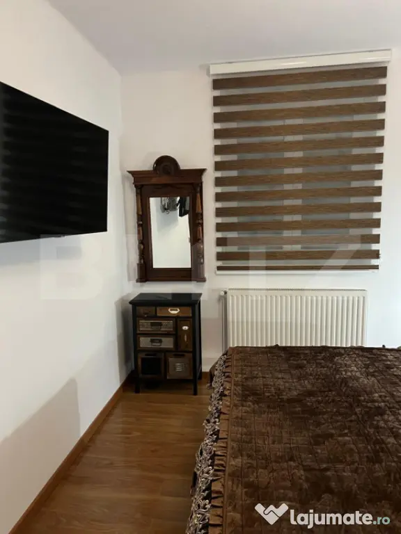 De vanzare apartament 3 camere
