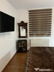 De vanzare apartament 3 camere 