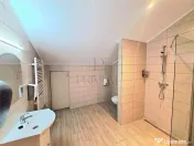 Spatiu birouri 5 camere la mansarda 160 mp - Semicentral