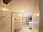 Spatiu birouri 5 camere la mansarda 160 mp - Semicentral