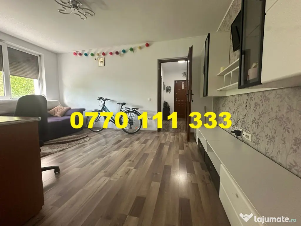 Apartament 4 camere confort 1, Hipodrom, etaj 2.