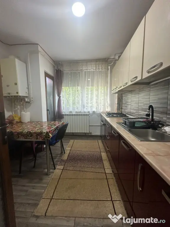 Apartament 4 camere confort 1, Hipodrom, etaj 2.