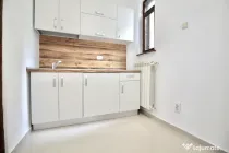 CALEA DOROBANTI, APARTAMENT NEMOBILAT IN BLOC TIP VILA, 0% C