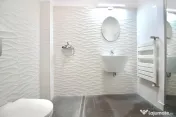 CALEA DOROBANTI, APARTAMENT NEMOBILAT IN BLOC TIP VILA, 0% C 