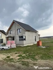 Casă de vânzare Chiei