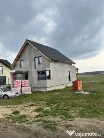 Casă de vânzare Chiei