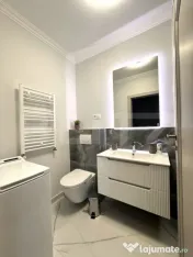Apartament PREMIUM cu 3 camere, terasa si parcare ,zona Libe 