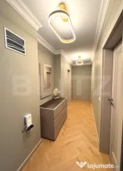 Apartament PREMIUM cu 3 camere, terasa si parcare ,zona Libe 