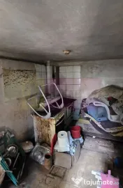 Casa batraneasca cu teren de vanzare in Busteni 