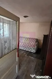 Casa batraneasca cu teren de vanzare in Busteni 