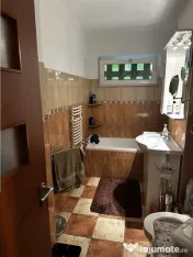 CIRCUMVALATIUNII - ETAJ 1 - BLOC IZOLAT - 4 CAMERE - 2 BAI - 