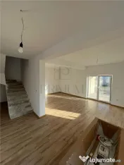 Duplex modern - bucatarie separata - zona in plina dezvoltar 