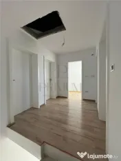 Duplex modern - bucatarie separata - zona in plina dezvoltar 