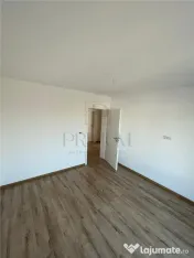 Duplex modern - bucatarie separata - zona in plina dezvoltar 