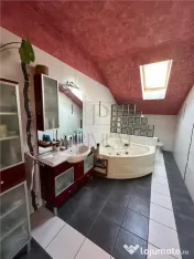 Casa individuala superba - zona TOP ( Calea Buziasului) - mo 