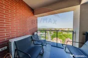 Apartament cu 3 camere + parcare de inchiriat la Adora Park 