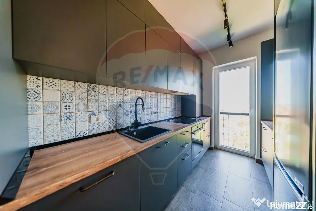 Apartament cu 3 camere + parcare de inchiriat la Adora Park - Arad (Arad)