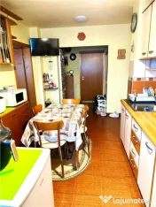 DAMBOVITA - ETAJ 3 LIFT - 3 CAMERE - DECOMANDAT - CENTRALA P 
