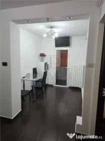 APARTAMENT 3 CAMERE- LIPOVEI- CENTRALA PE GAZ- COMISION 0