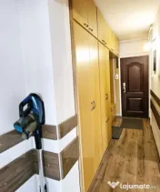 Apartament de vanzare 2 camere, str.Crangului 