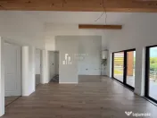 Casa in Snagov -vedere si ponton la lac 
