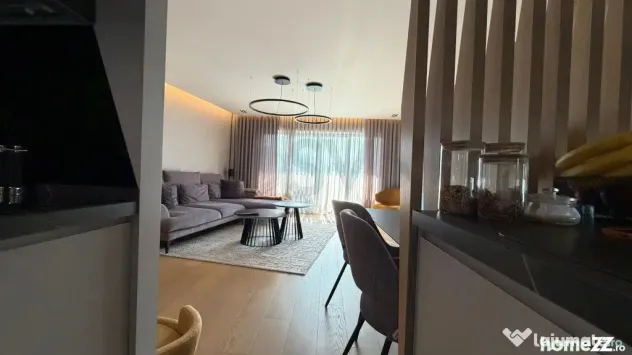 Apartament 4 camere I Erou Iancu Nicolae I 2 locuri de pa...