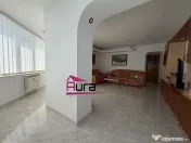 Apartament 3 camere zona Str.Victoriei 