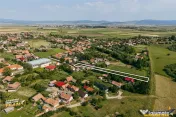 FILM! 2.000 mp teren intravilan, cu utilitati, apreciabil ar 