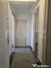 Apartament 1 cameră decomandat , Etaj intermediar, bloc cu 