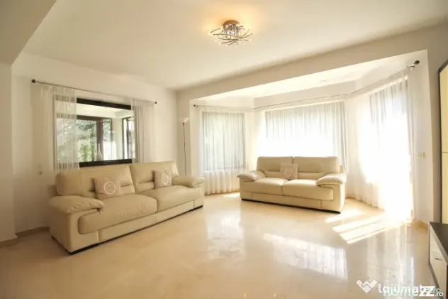 PIPERA OMV-VILA 7 CAMERE, GRADINA SUPERBA, TERASA, GARAJ! - Voluntari (Bucuresti-Ilfov)