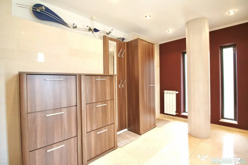 PIPERA OMV-VILA 7 CAMERE, GRADINA SUPERBA, TERASA, GARAJ! - Voluntari (Bucuresti-Ilfov)