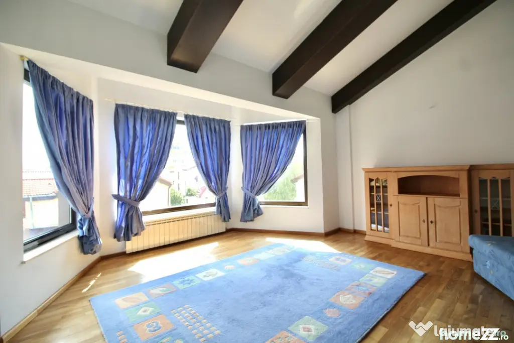 PIPERA OMV-VILA 7 CAMERE, GRADINA SUPERBA, TERASA, GARAJ! - Voluntari (Bucuresti-Ilfov)