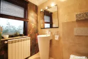 PIPERA OMV-VILA 7 CAMERE, GRADINA SUPERBA, TERASA, GARAJ! 