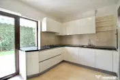PIPERA OMV-VILA 7 CAMERE, GRADINA SUPERBA, TERASA, GARAJ!