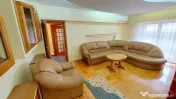Apartament 3 camere , CENTRAL - ,INDEPENDENTEI 
