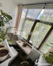 APARTAMENT 3 CAMERE SEMIDECOMANDAT 