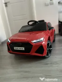 Mașinuța electrică pentru copiii Audi RS6 