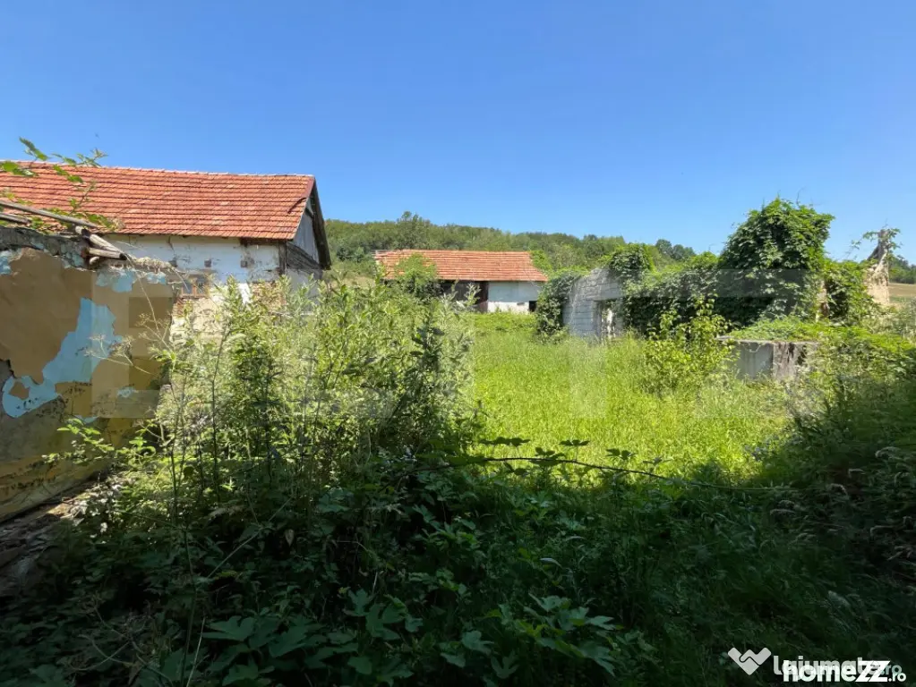De vanzare casa intr-o zona de deal relaxanta