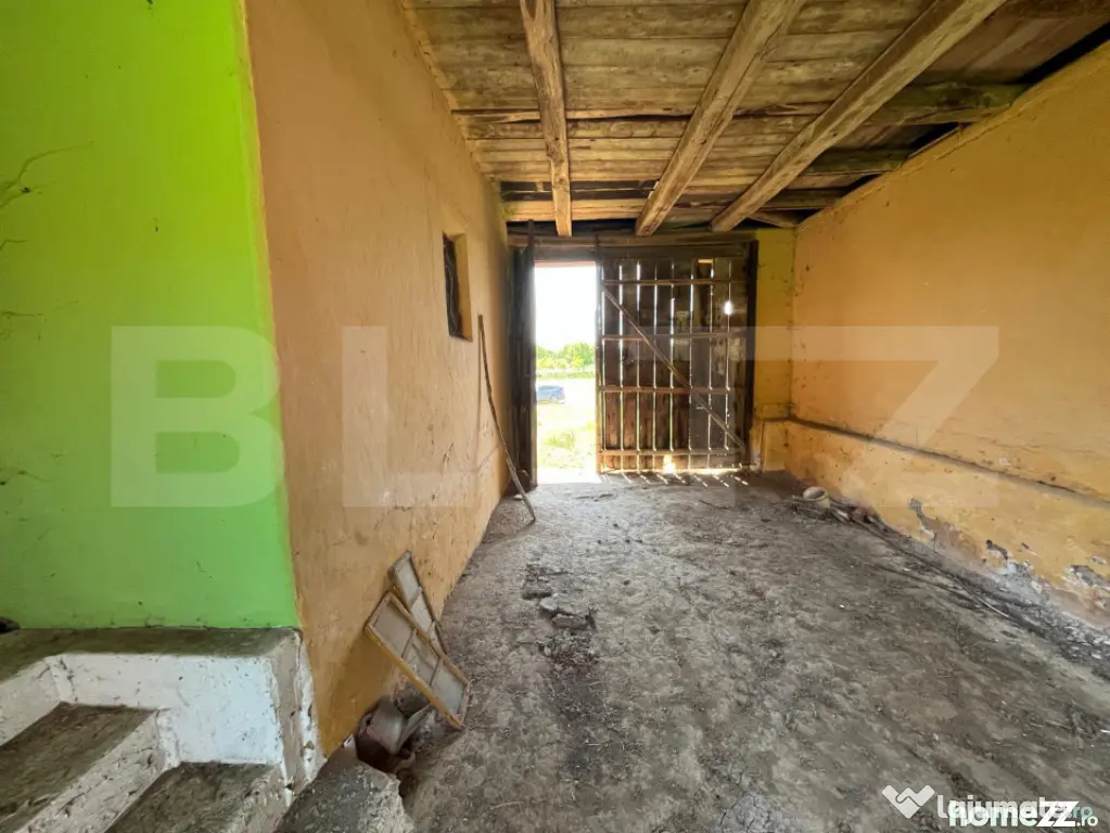 De vanzare casa intr-o zona de deal relaxanta