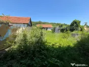 De vanzare casa intr-o zona de deal relaxanta 