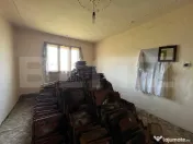 De vanzare casa intr-o zona de deal relaxanta 