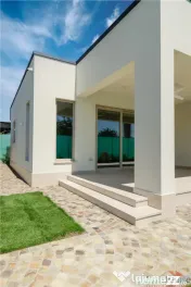Casa 2026 parter, str Vrancei,construita ''corect'', 400 te 
