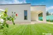 Casa 2026 parter, str Vrancei,construita ''corect'', 400 te 