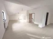 - Casa Individuala - 2 Dormitoare la Parter Mansarda - 