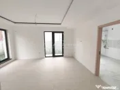 - Casa Individuala - 2 Dormitoare la Parter Mansarda -