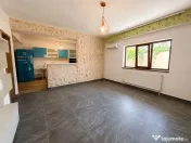2 camere 73 mp | Terasă 75 mp | Boxă de 23 mp | zona Casa 