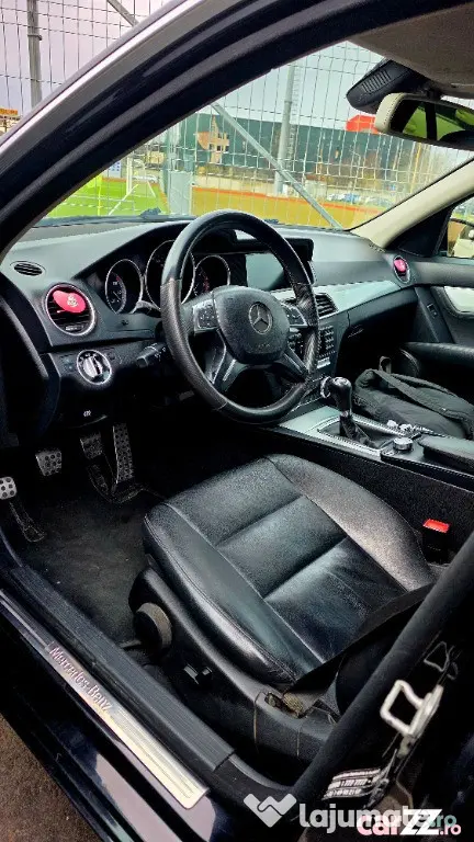 MERCEDES-BENZ C-Class 2011 — imagine 9